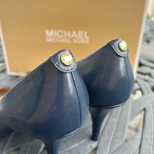 Michael Navy Heels